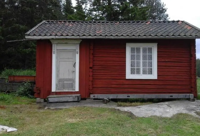 １ベッドルームハウス, Allsta Gård Kretsloppshuset B&b