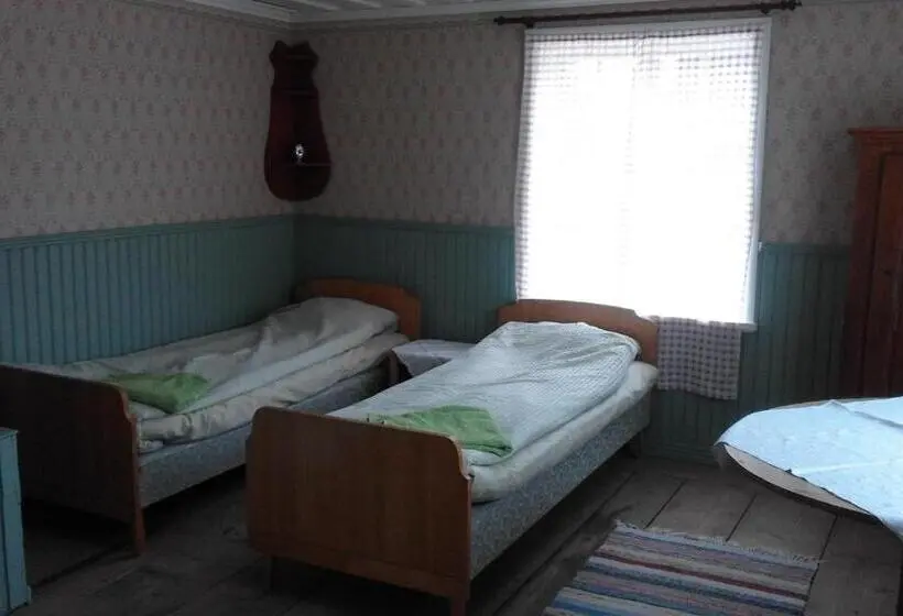 １ベッドルームハウス, Allsta Gård Kretsloppshuset B&b