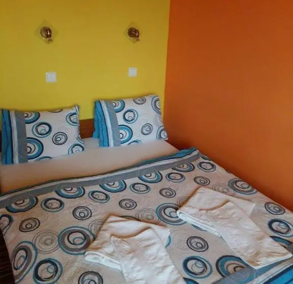 StandaardKamer, Centrál šaľa