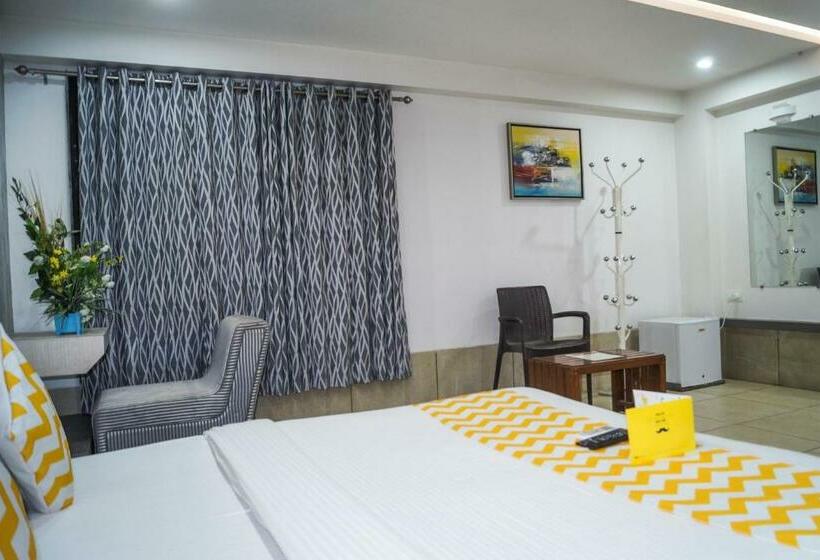 חדר אקזקיוטיב, Darshan Naroda