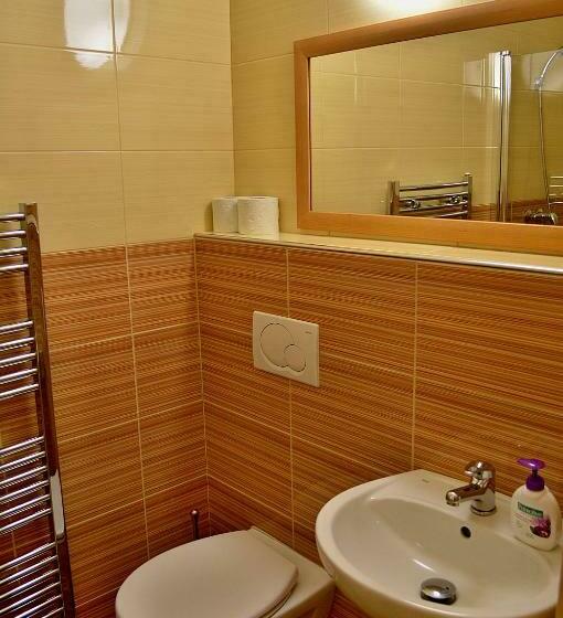 スタンダードルーム, Florian