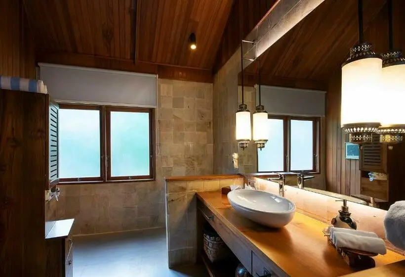 デラックスキャビン, Gangga Island Resort & Spa