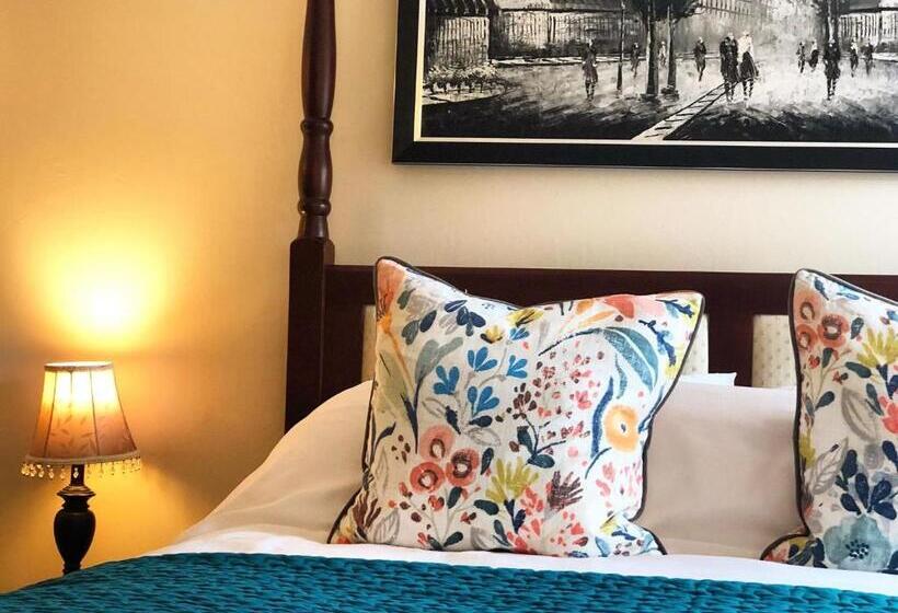 Номер Deluxe, The Bull At Foolow