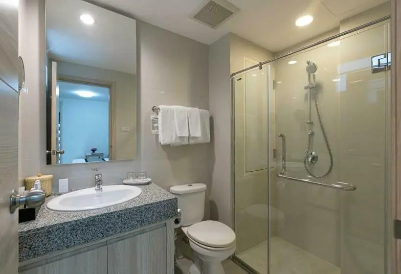 デラックスルーム, Kantary Hotel And Serviced Apartment, Amata, Bangpakong