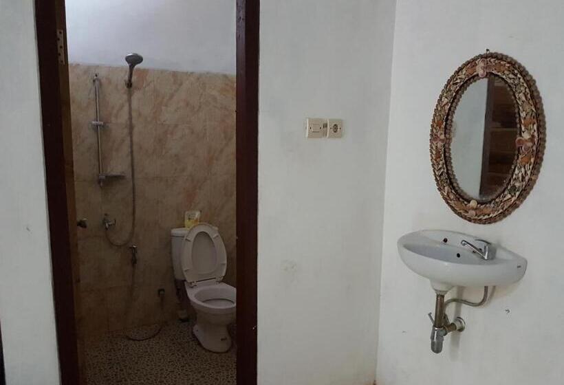 Négyágyas Deluxe Szoba, Red Island Bungalows