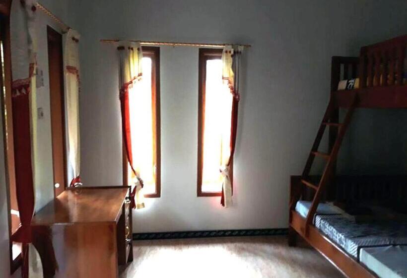 Deluxe Családi Szoba, Red Island Bungalows