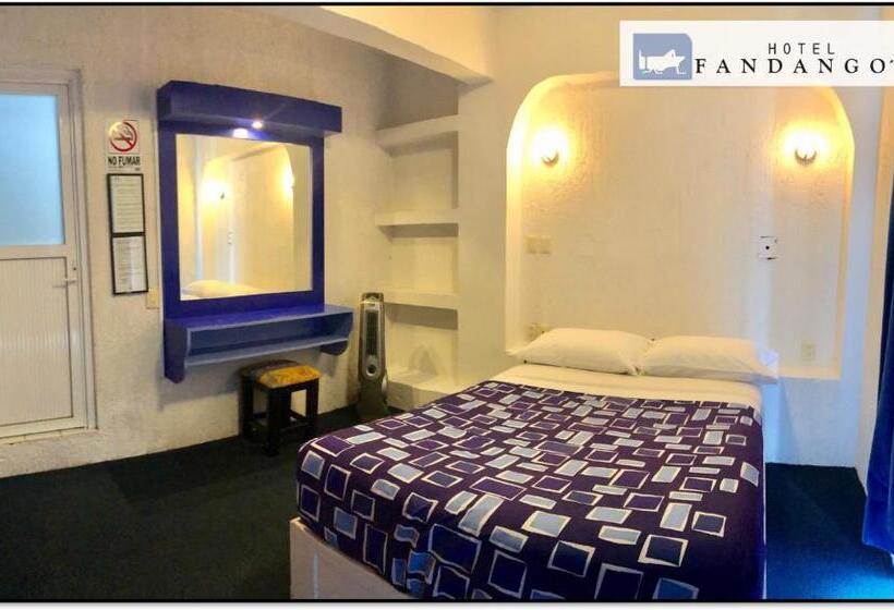 Delüks Oda, Fandangos Nochixtlán