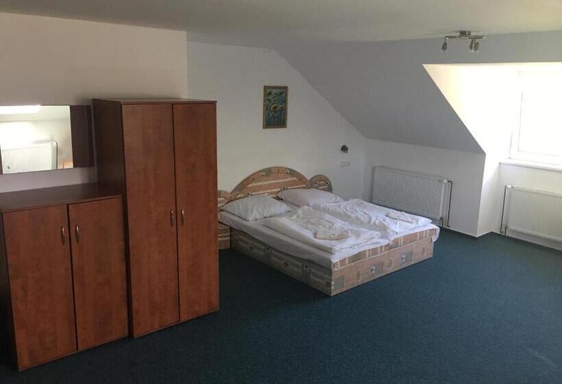 Семейный Номер, Pension Milštejn