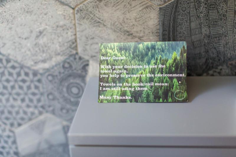 غرفة أساسية, Limestone