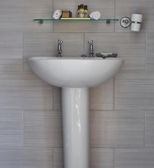 غرفة ديلوكس سرير كينج, Limestone