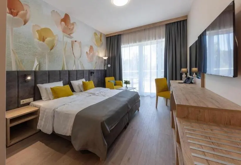 Deluxe-huone, Szepia Bio And Art