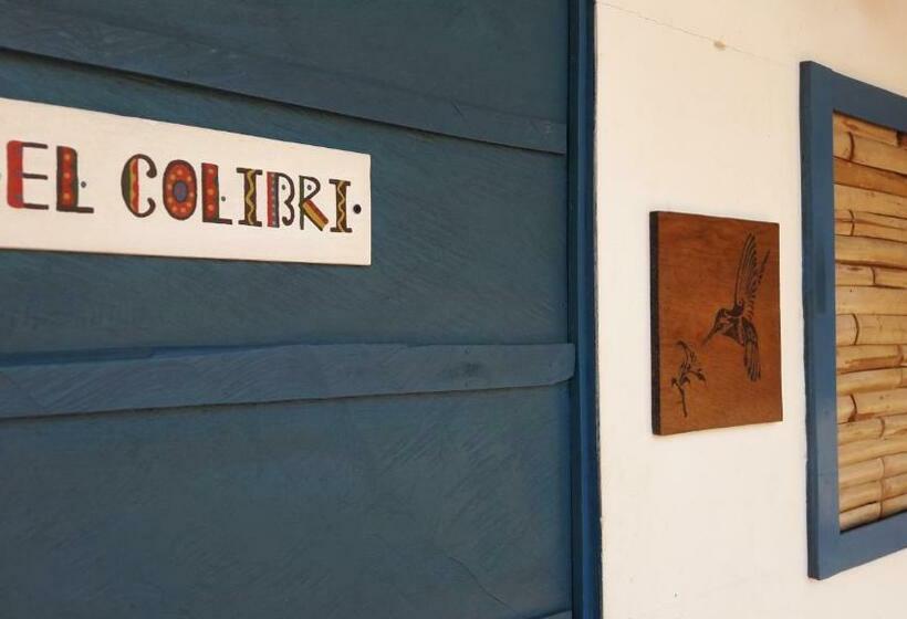 스탠다드 룸 공동 욕실, La Urraca Loca Hostel