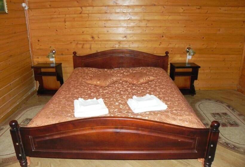 Habitación Familiar, And Restaurant Complex Skolmo