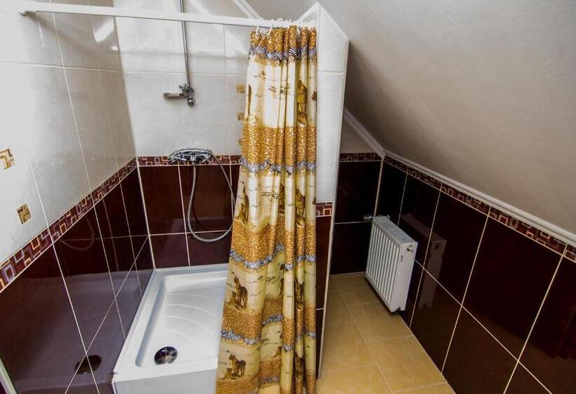 Семейный Номер, And Restaurant Complex Skolmo