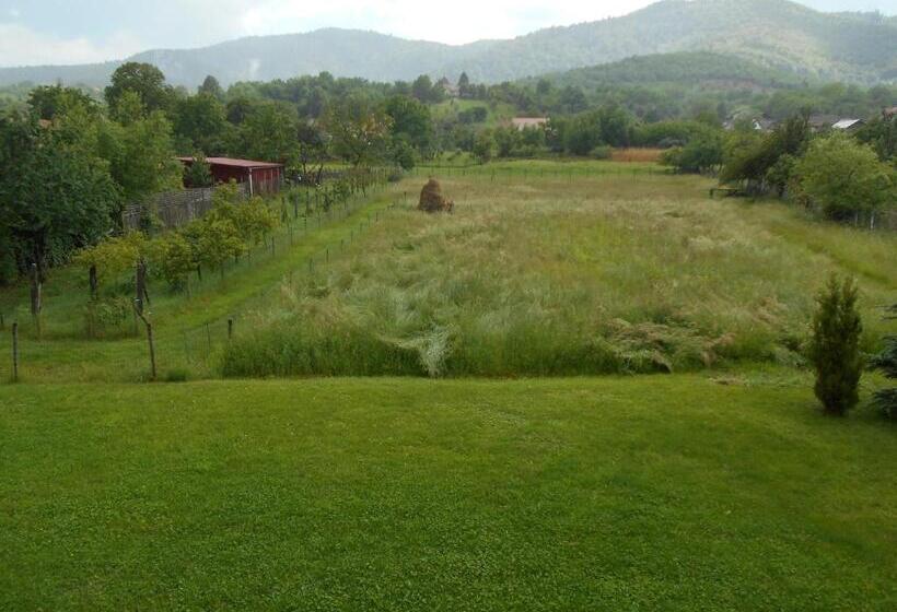 חדר סטנדרט לשלושה, Casa Rudi & Ella