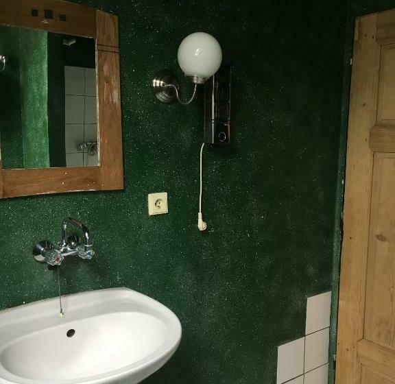 标准三人间, Penzion Prezident