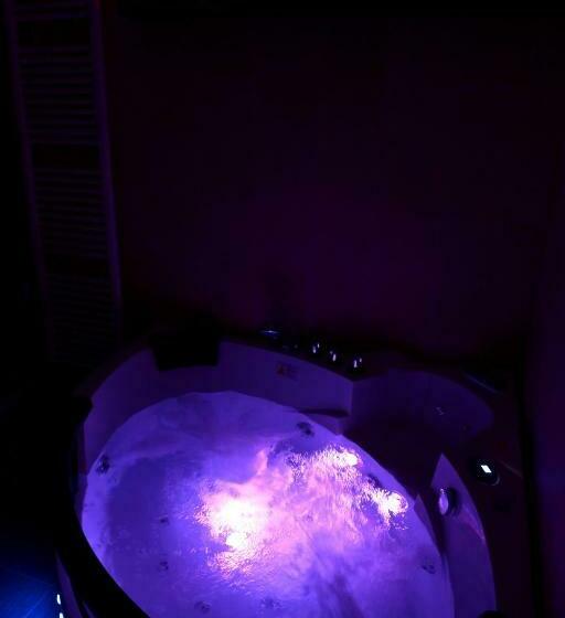 스탠다드 자쿠지 룸, Penzion Recall