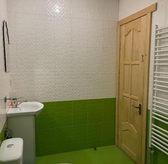 חדר סטנדרט חדר אמבטיה משותף, Sadyba Sunny House