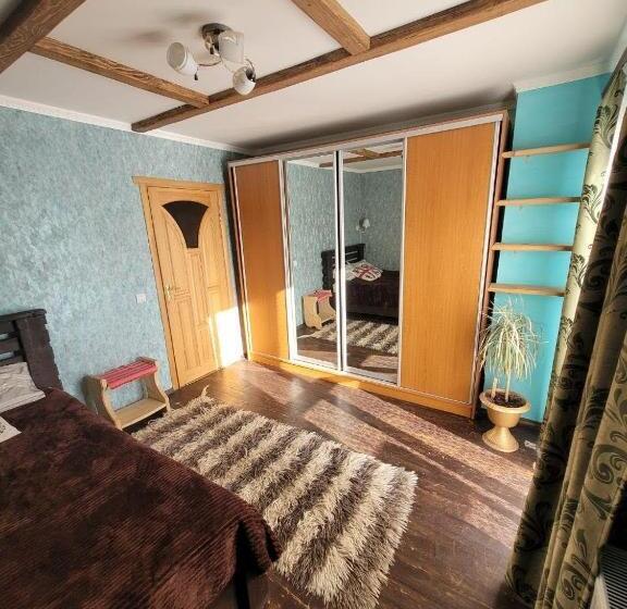 חדר משפחתי דלוקס, Sadyba Sunny House