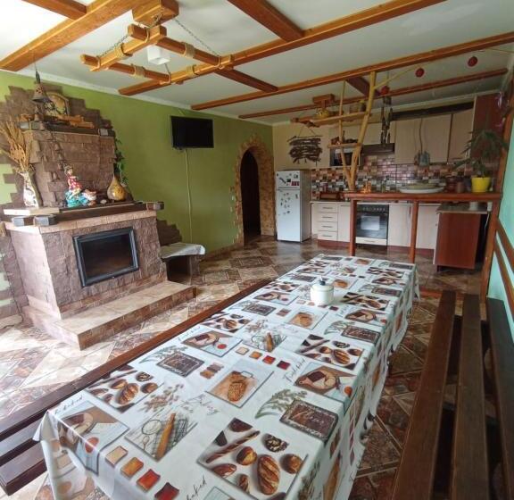 Дом 1 Спальня, Sadyba Sunny House