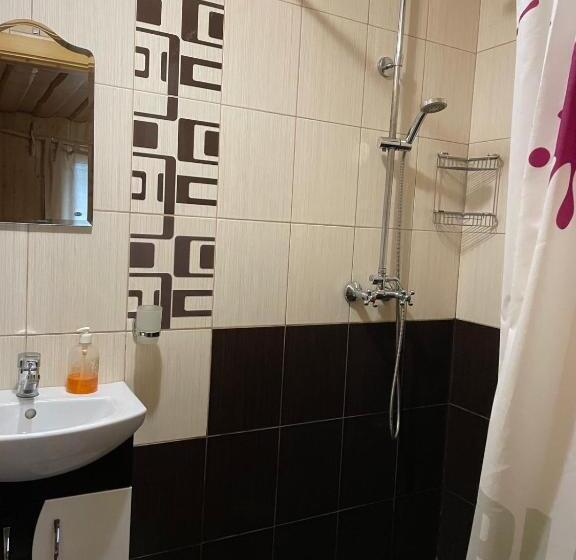 Дом 1 Спальня, Sadyba Sunny House