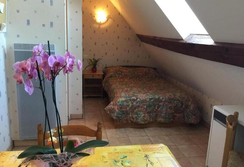 Студия Стандарт, La Ferme De Montard