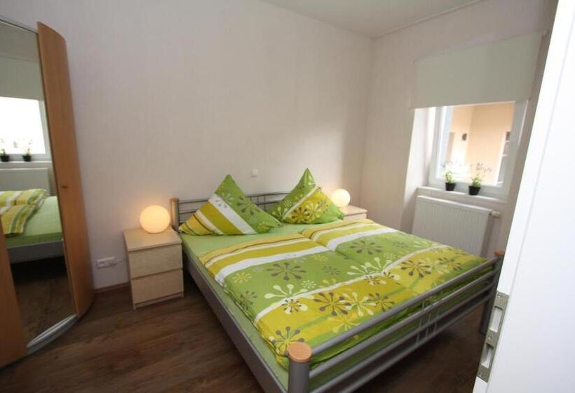 דירת חדר, Eifelhof Brohl