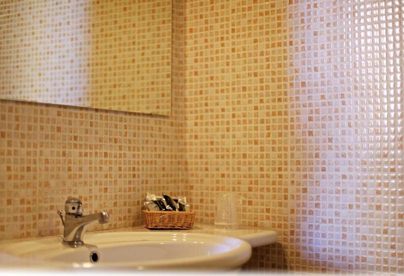 חדר סטנדרט, Alla Nave