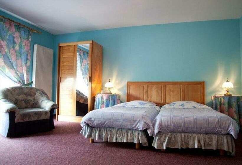 غرفة سوبيريور, Aux Deux Clefs