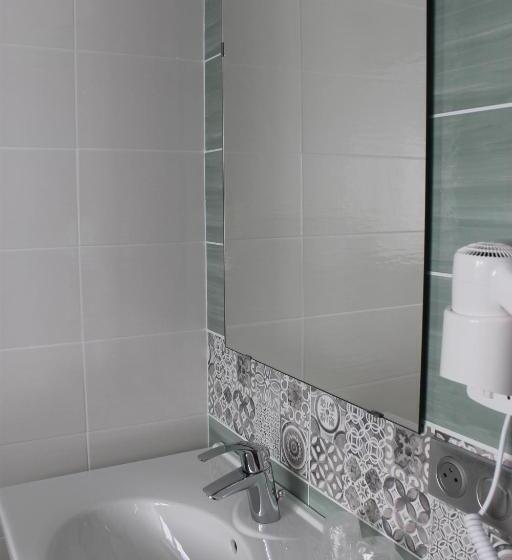 スタンダードルーム, Etchoinia