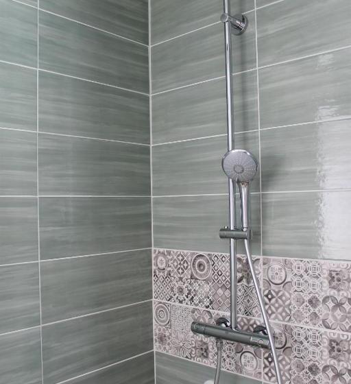 スタンダードルーム, Etchoinia