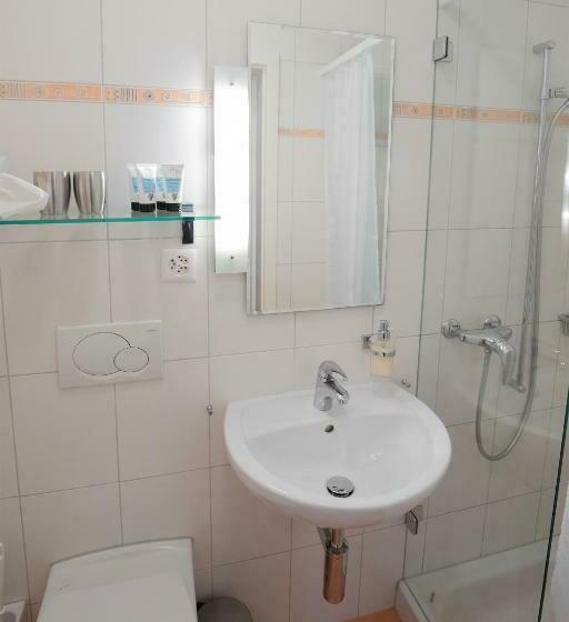 חדר סטנדרט, Restaurant Post