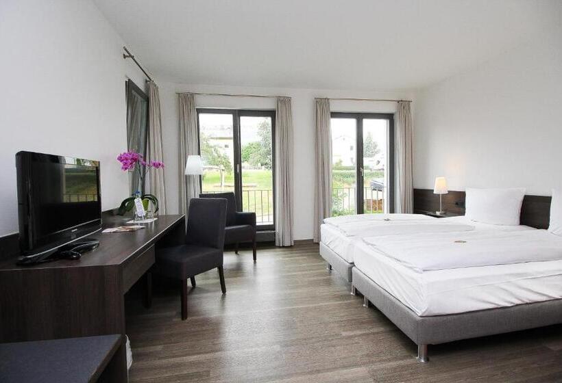 舒适三人间, Gasthof Schiller Bei Bamberg