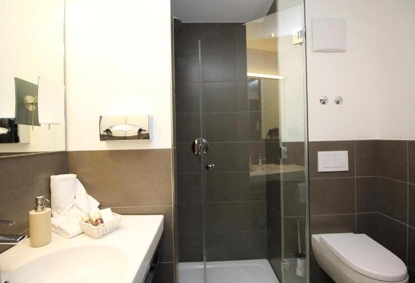 舒适三人间, Gasthof Schiller Bei Bamberg