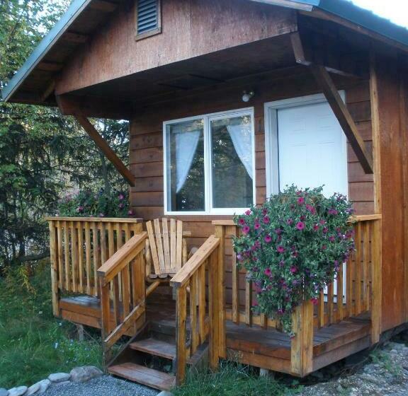 1间卧室的房子, Summit Lake Lodge