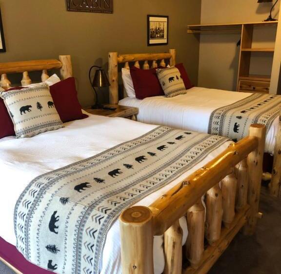 1间卧室的房子, Summit Lake Lodge