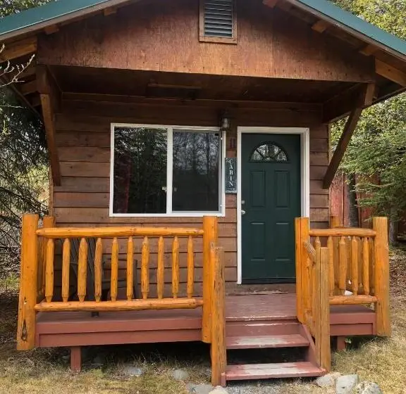１ベッドルームハウス, Summit Lake Lodge
