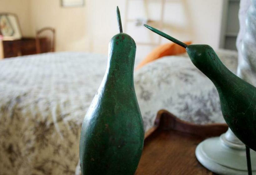 Номер Deluxe, Chateau De Castelneau