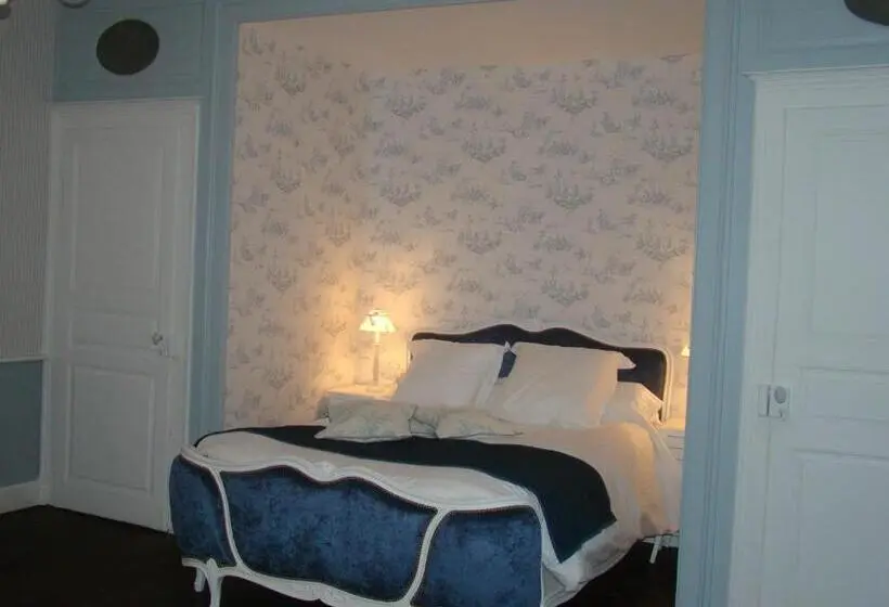 Standard room with outdoor bath, Gentilhommière Eaux Bleues
