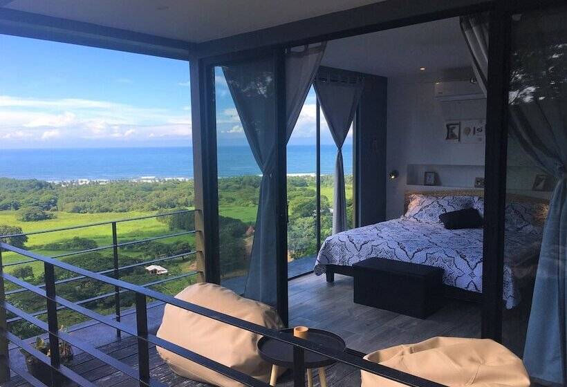 بنجلو ديلوكس, La Colina Pura Vista