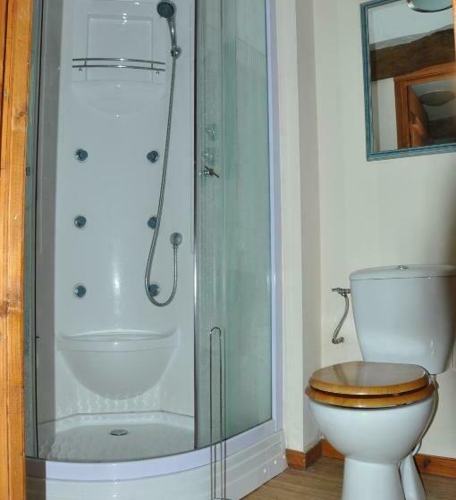 غرفة قياسية مطلّة علي البحيرة, La Ferme De Montaigu