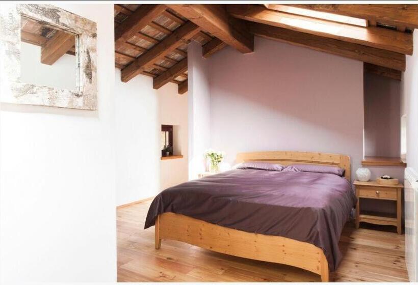 デラックスルーム, Agriturismo Ronchi Rò