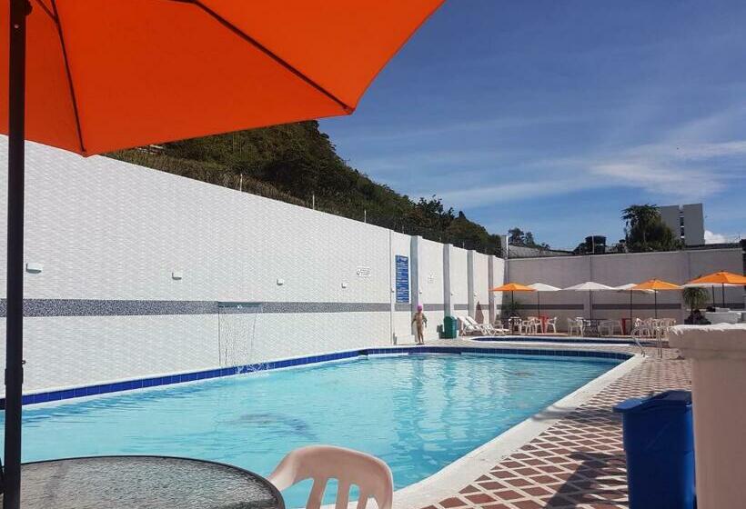 Quarto Familiar, Emperador