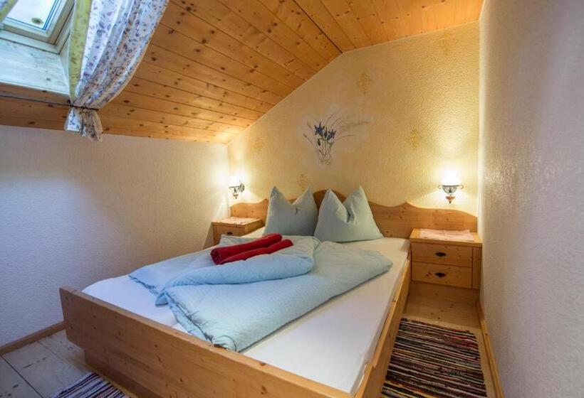 شقة عائلية, Familienwanderhof Eggeler