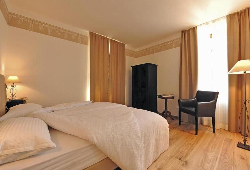 סוויטת ג'וניור, La Villa Degli Orti