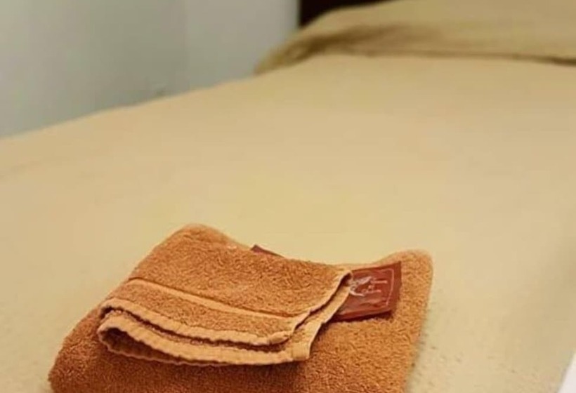 חדר סטנדרד יחיד חדר אמבטיה משותף, Löwen