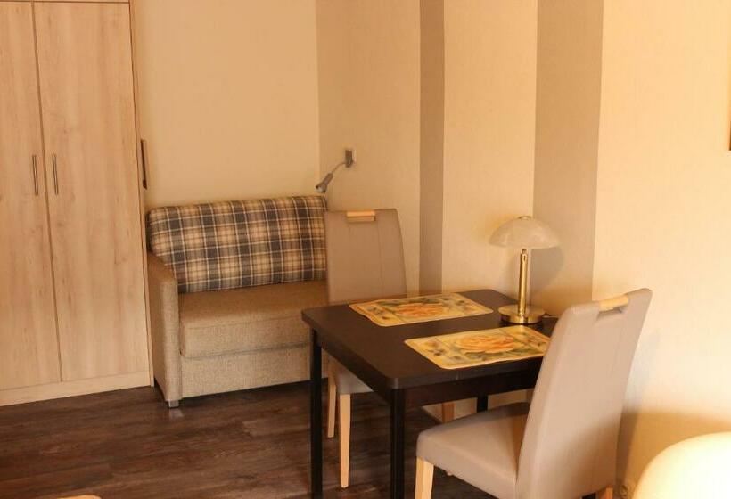 Номер Стандарт Трехместный, Jahnkes Gasthaus Pension Garni