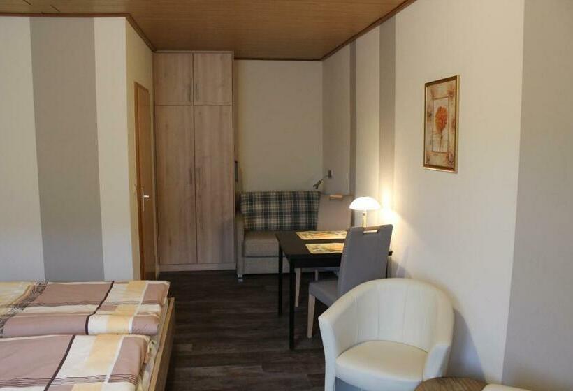 スタンダードトリプルルーム, Jahnkes Gasthaus Pension Garni