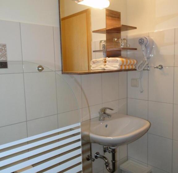 Номер Стандарт, Jahnkes Gasthaus Pension Garni