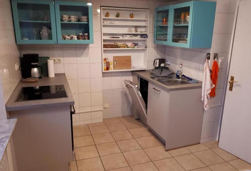 Апартаменты 2 Спальни, Jahnkes Gasthaus Pension Garni